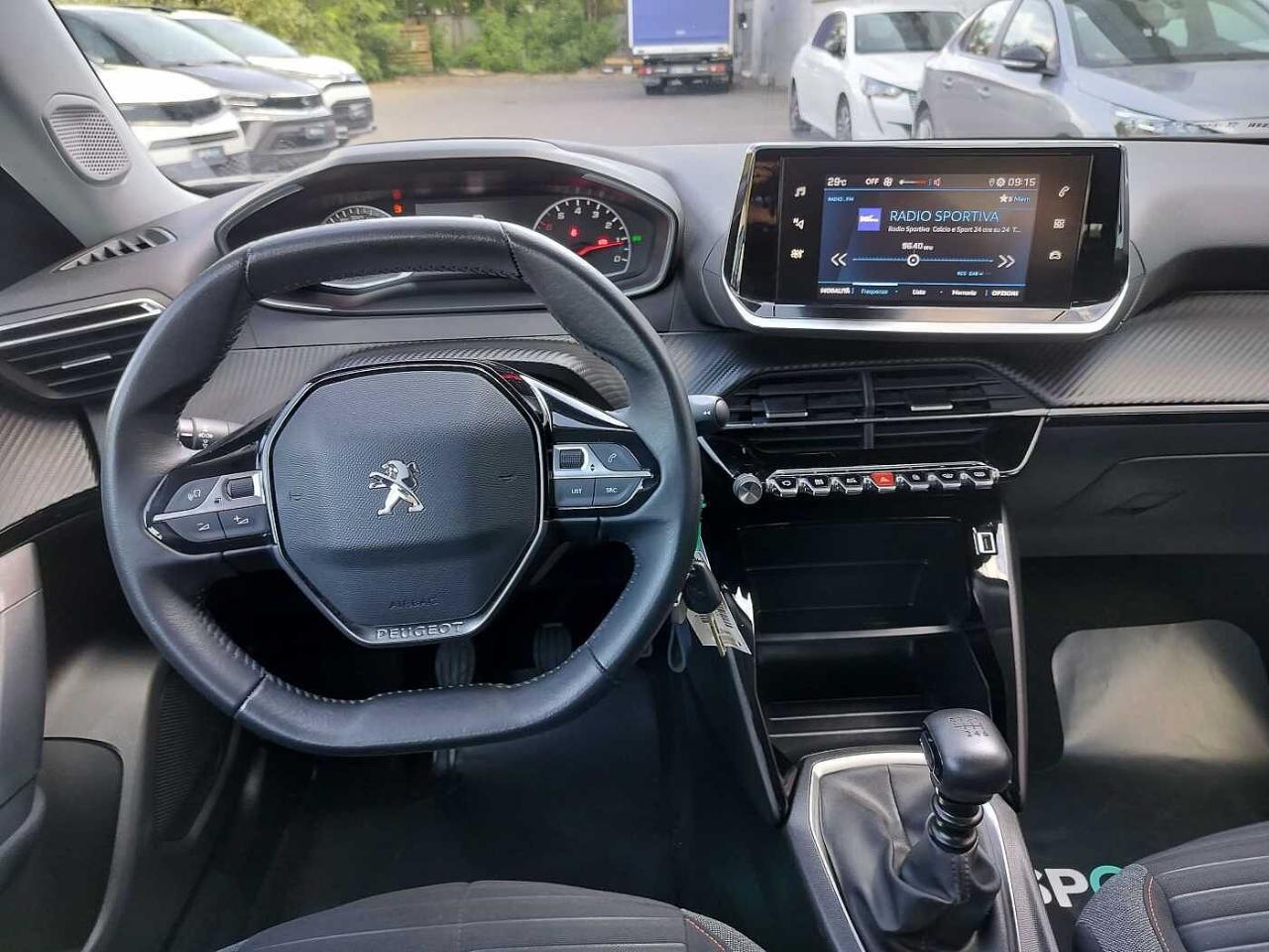 Peugeot Peugeot 2008 usata, con 5 porte