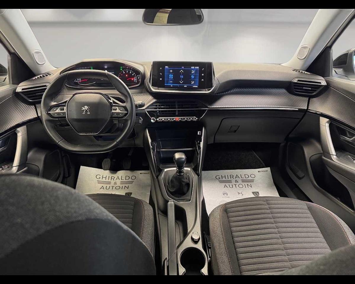 Peugeot Peugeot 2008 usata, con volante in pelle