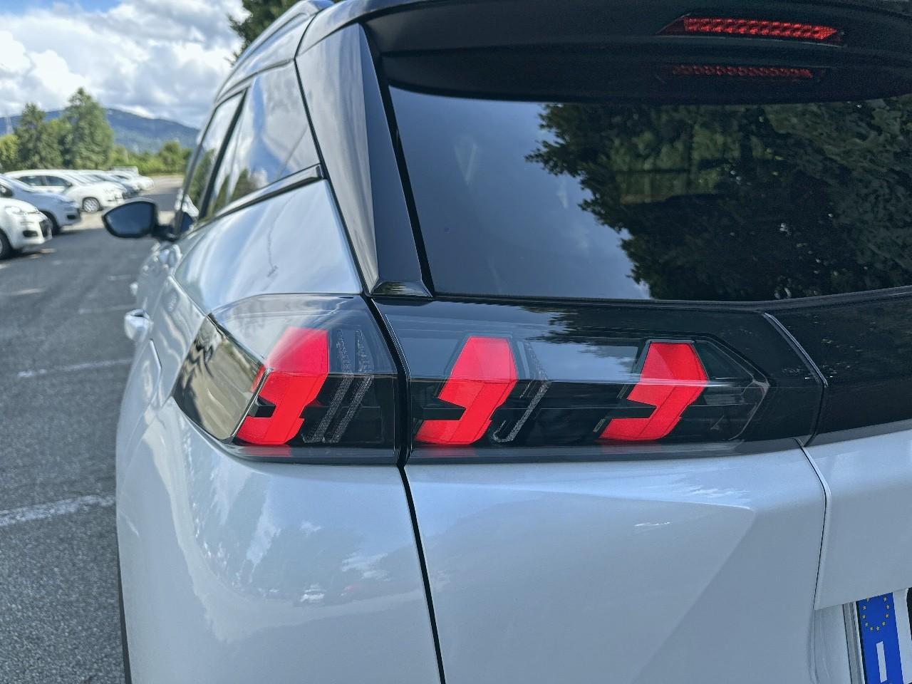 Peugeot Peugeot 2008 usata, con attivazione vocale include comandi telefono