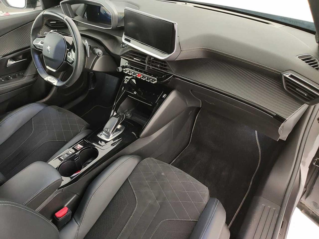 Peugeot Peugeot 2008 usata, con 4 cilindri