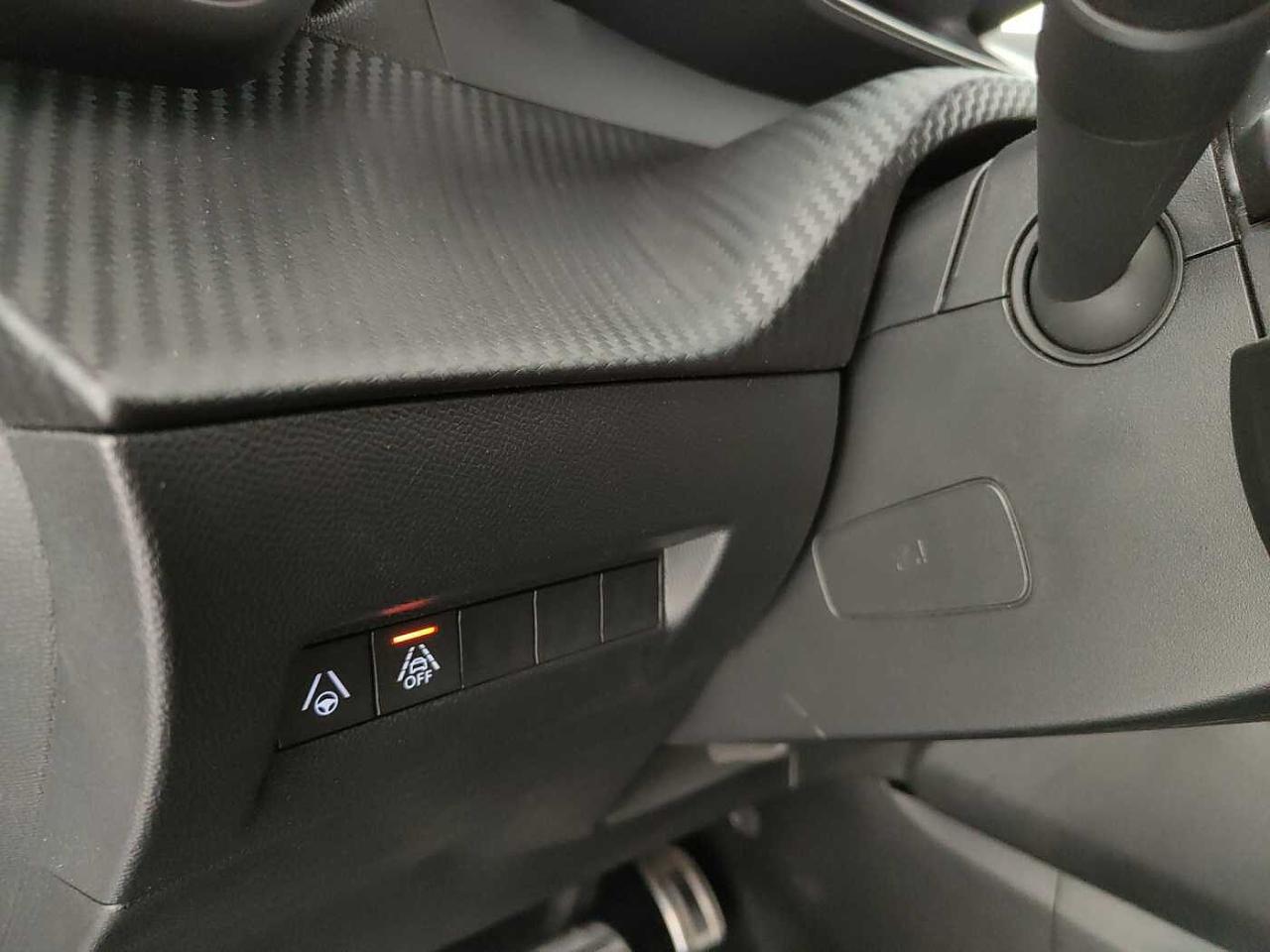 Peugeot Peugeot 2008 usata, con assistente alle frenate di emergenza