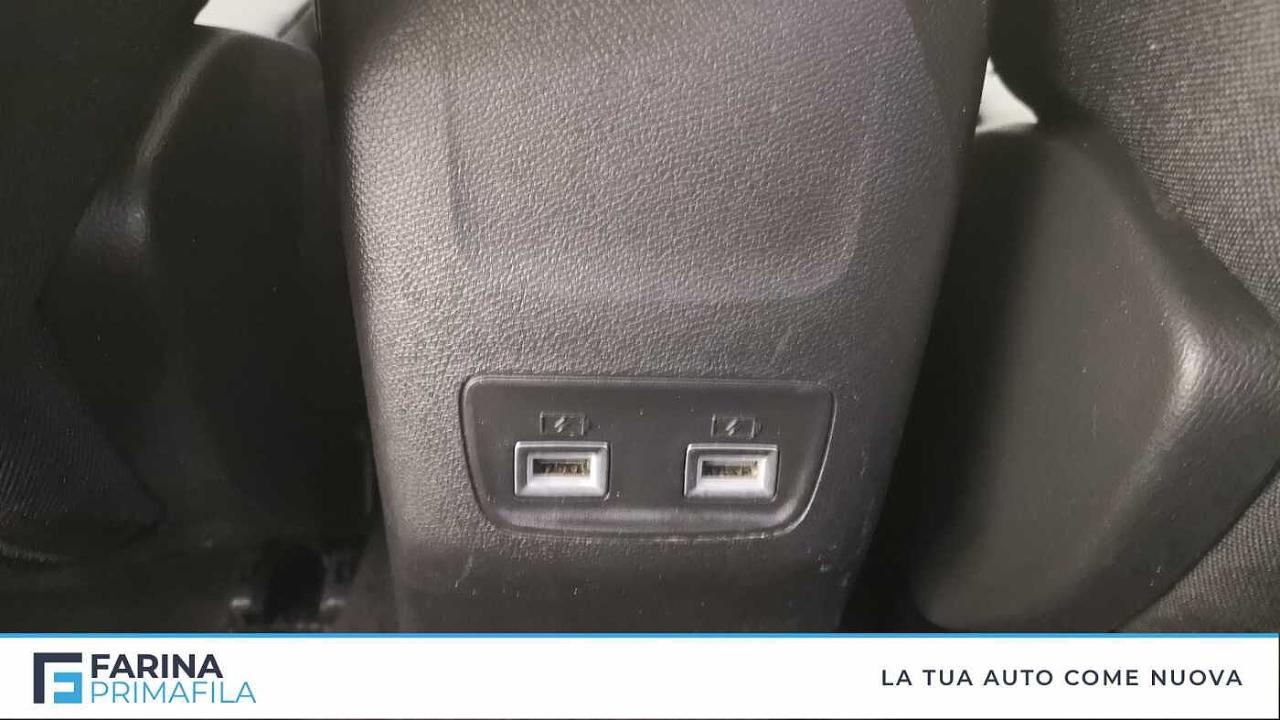 Peugeot Peugeot 2008 usata, con 5 sedili