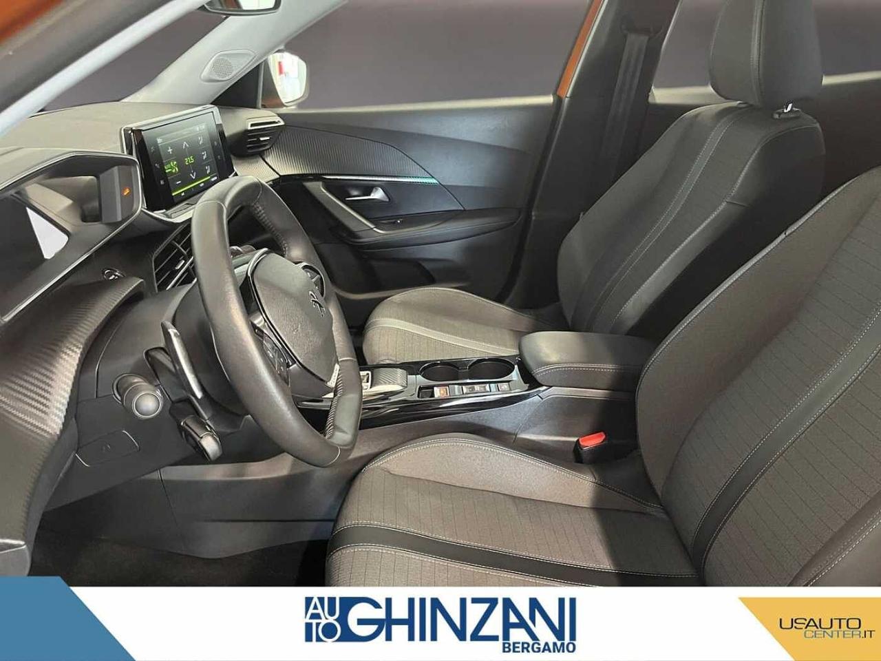Peugeot Peugeot 2008 usata, con bracciolo porta oggetti