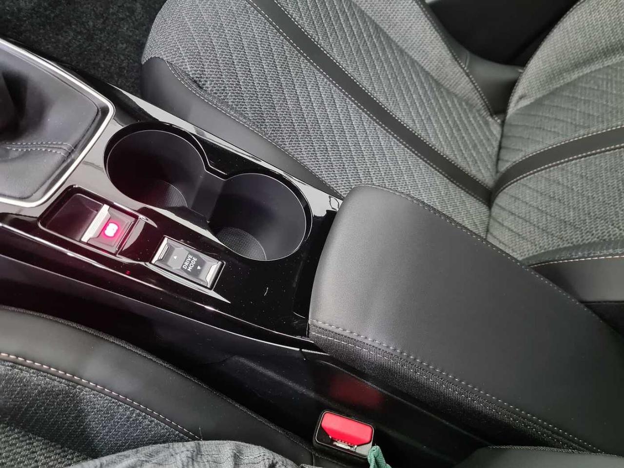 Peugeot Peugeot 2008 usata, con android auto & apple carplay