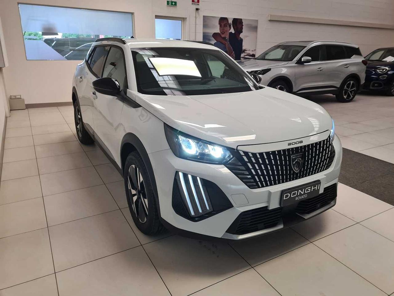 Peugeot Peugeot 2008 usata, con assistente al cambio di corsia