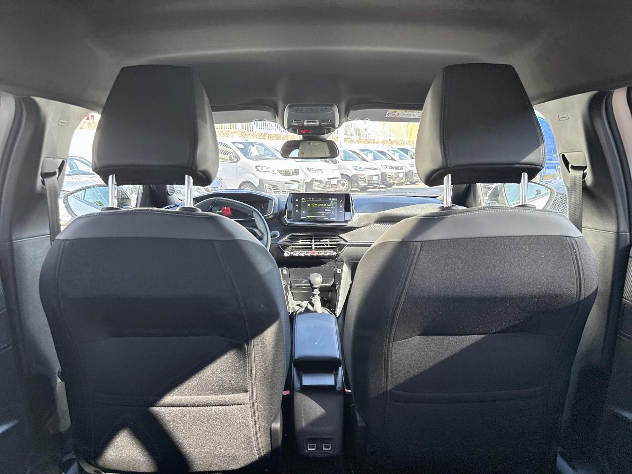 Peugeot Peugeot 2008 usata, con climatizzatore a controllo automatico