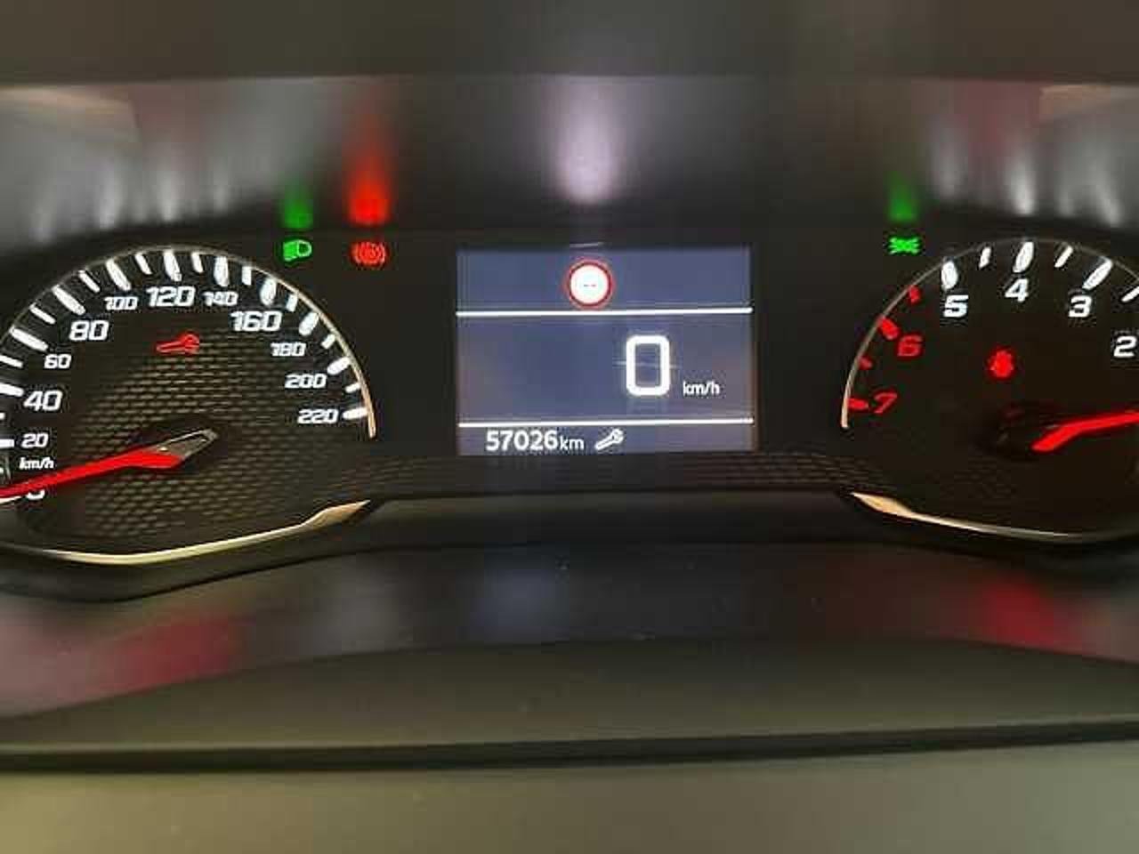 Peugeot Peugeot 2008 usata, con luci diurne a led