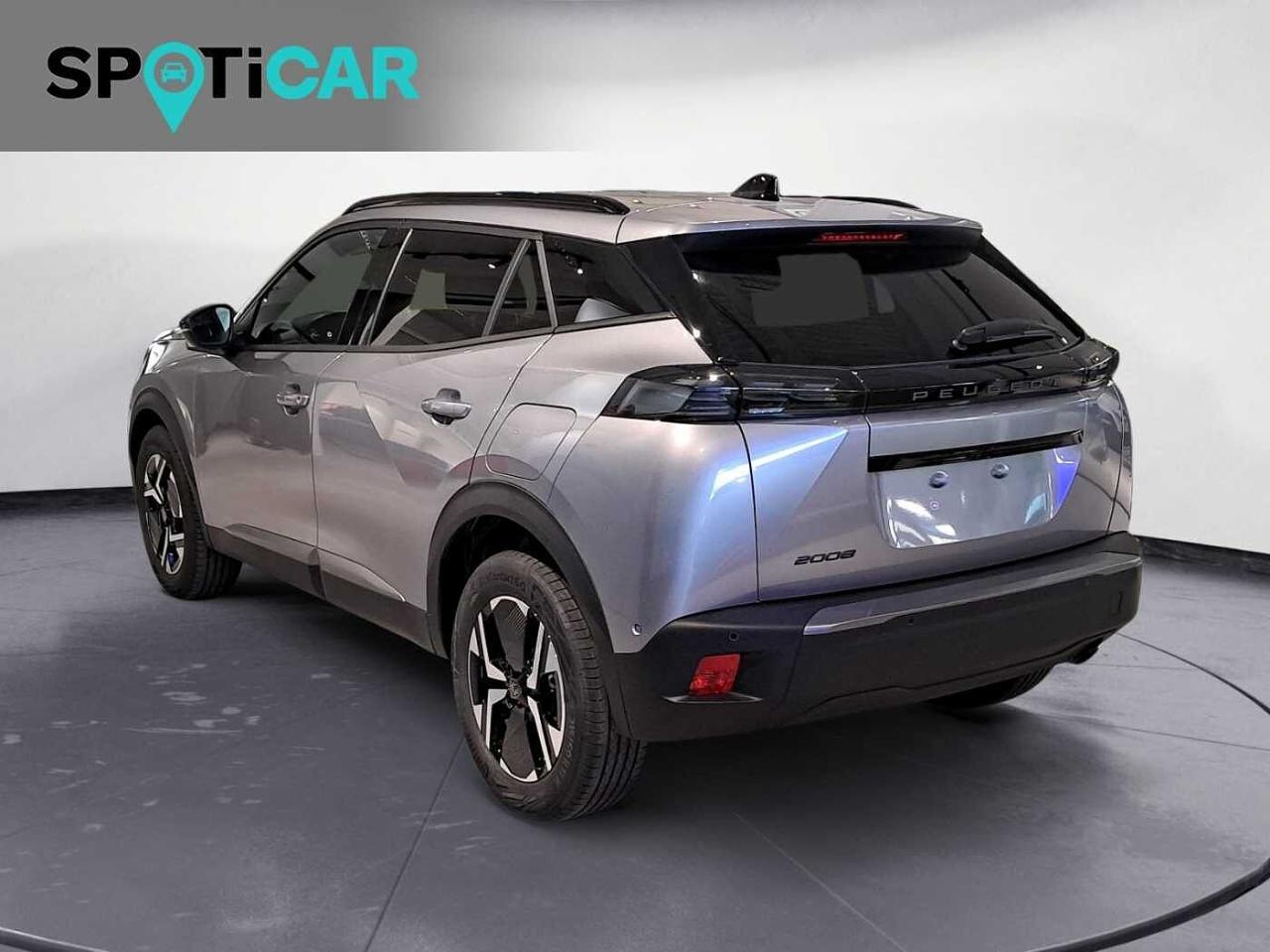 Peugeot Peugeot 2008 usata, con cerchi in lega leggera