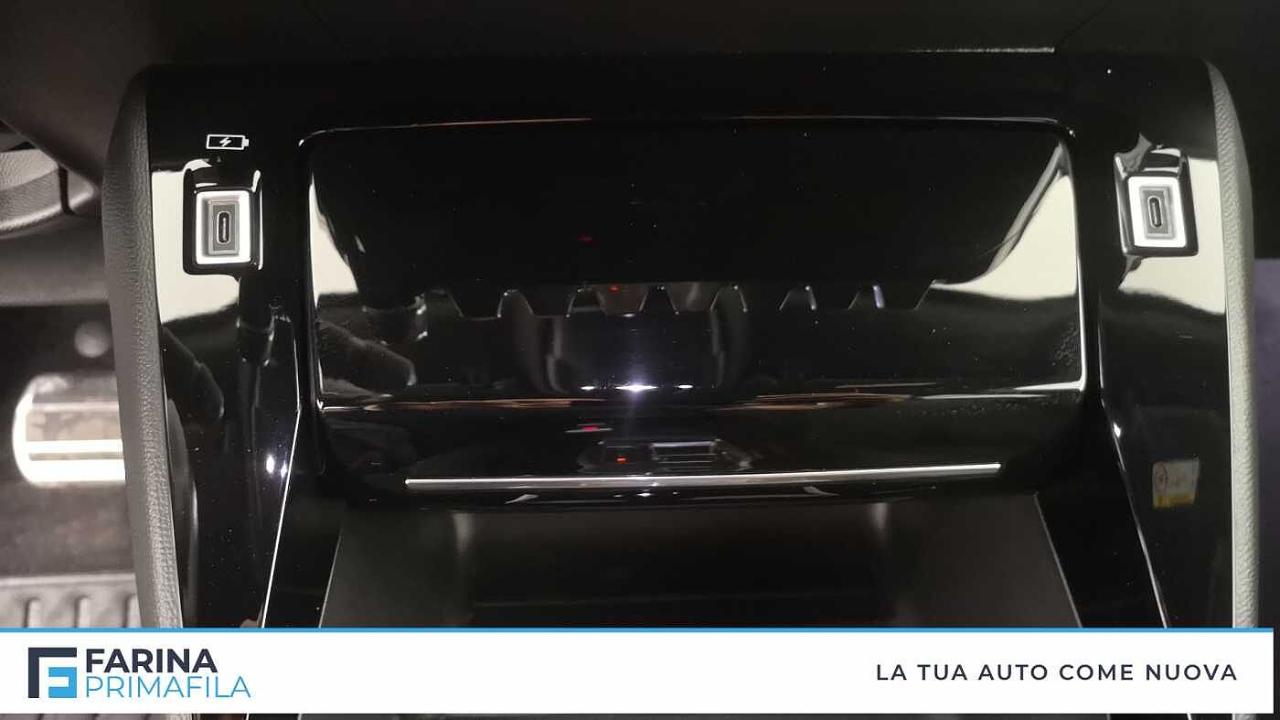Peugeot Peugeot 2008 usata, con bracciolo porta oggetti