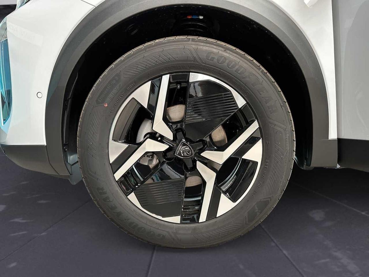 Peugeot Peugeot 2008 usata, con 6 airbags (frontali, laterali, a tendina)