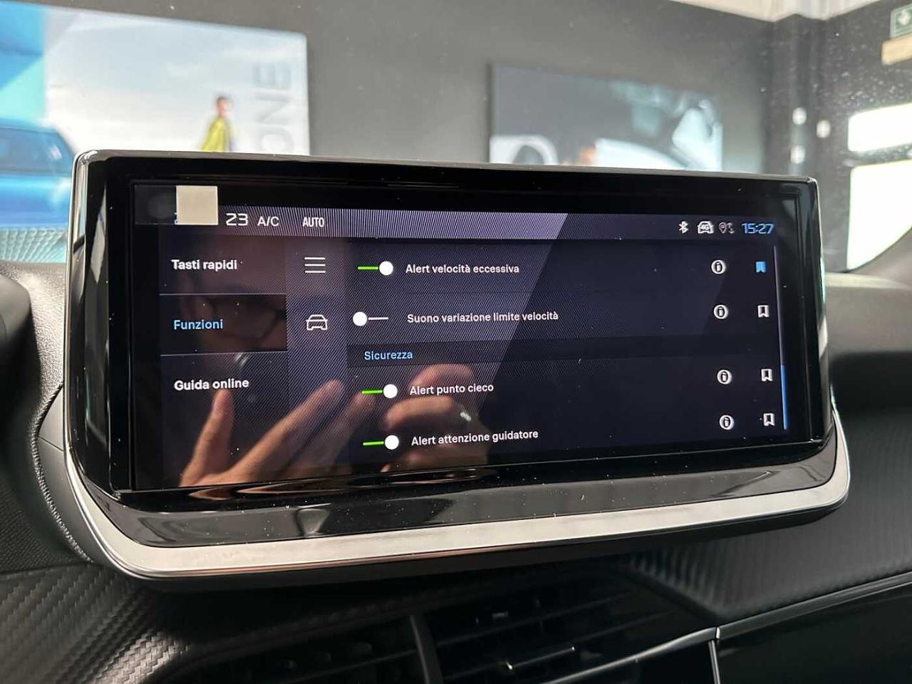 Peugeot Peugeot 2008 usata, con assistente al cambio di corsia