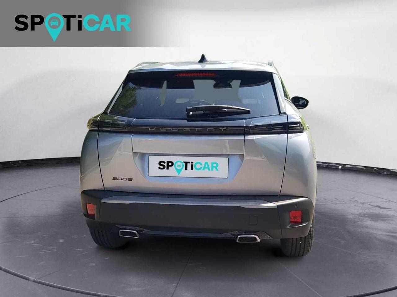 Peugeot Peugeot 2008 usata, con bracciolo porta oggetti