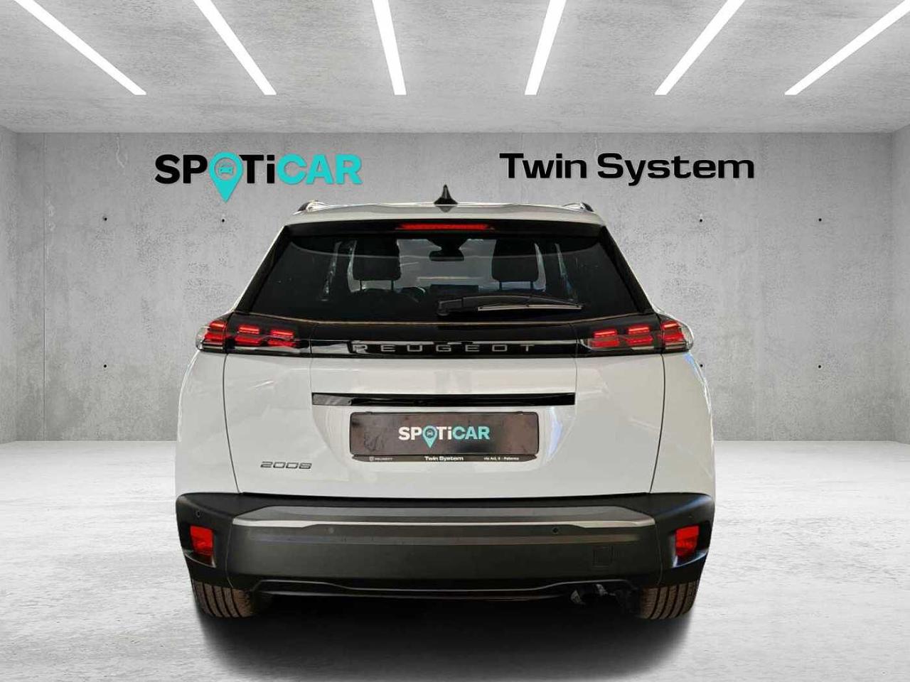 Peugeot Peugeot 2008 usata, con accelerazione: 10.8