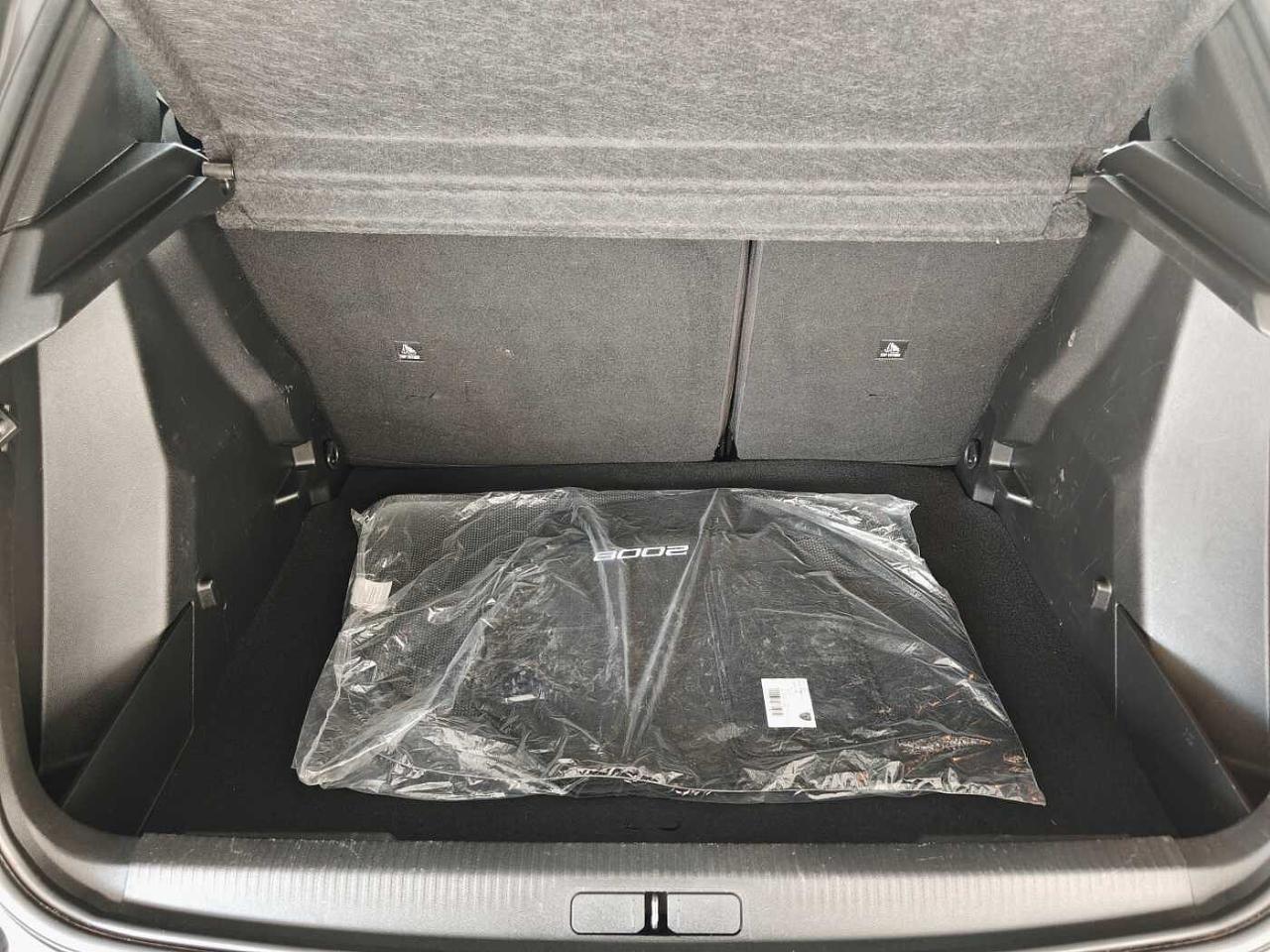 Peugeot Peugeot 2008 usata, con abs, ref e afu