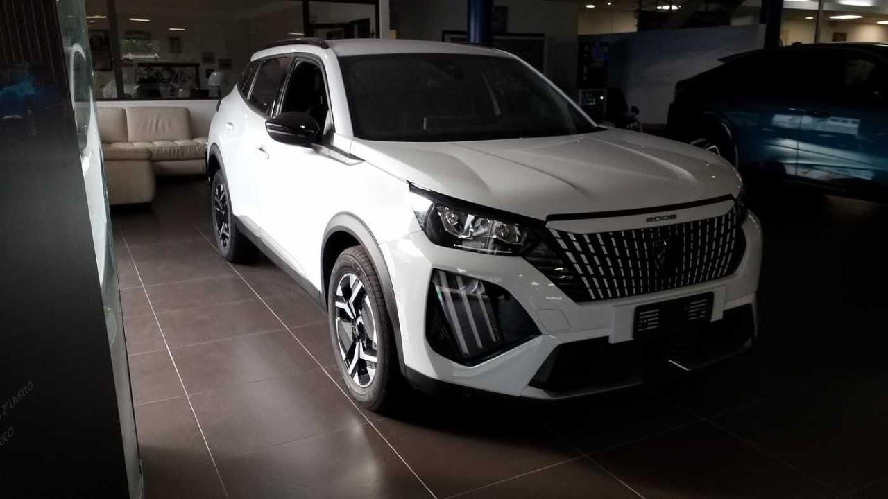 Peugeot Peugeot 2008 2008 PureTech 100 S&S Allure