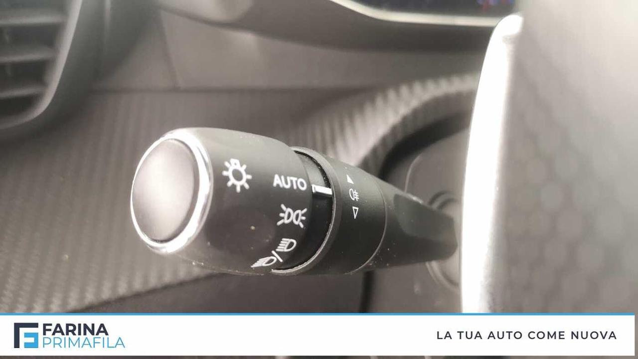 Peugeot Peugeot 2008 usata, con hill holder