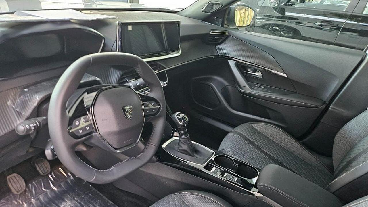 Peugeot Peugeot 2008 usata 13