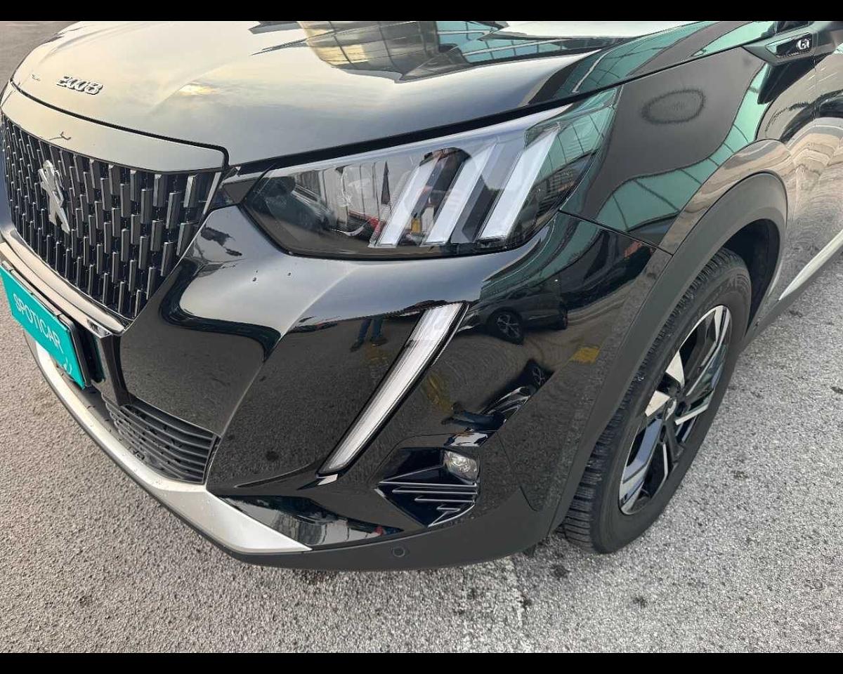 Peugeot Peugeot 2008 usata, con Caricabatterie di bordo da 22 kW