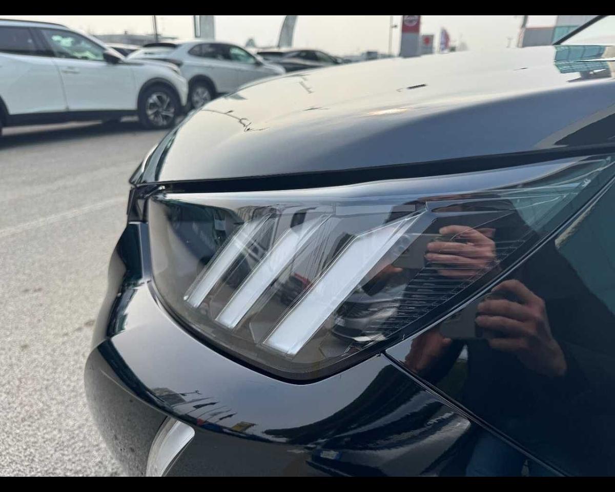 Peugeot Peugeot 2008 usata, con Caricabatterie di bordo da 7,4 kW