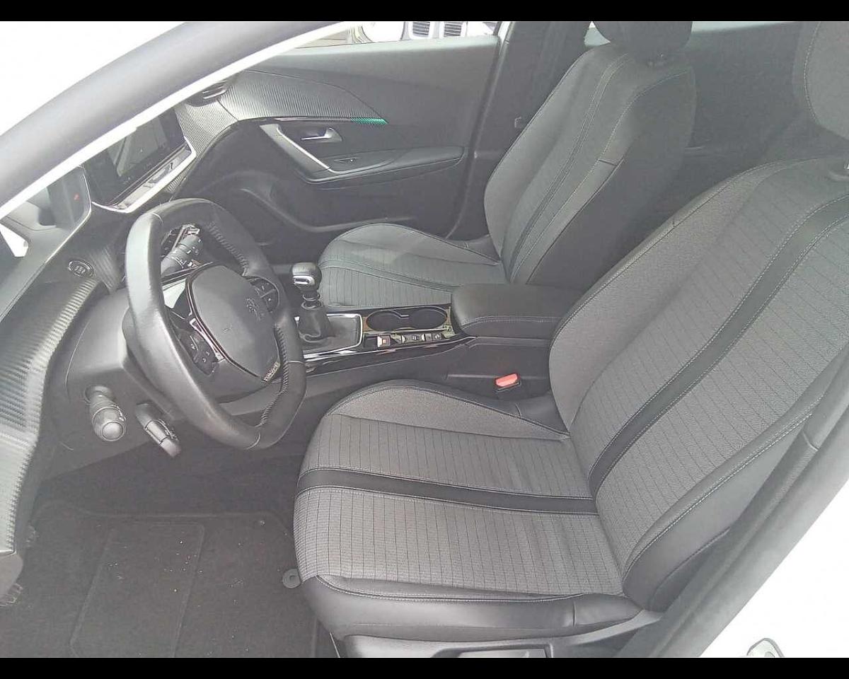 Peugeot Peugeot 2008 usata, con Climatizzatore