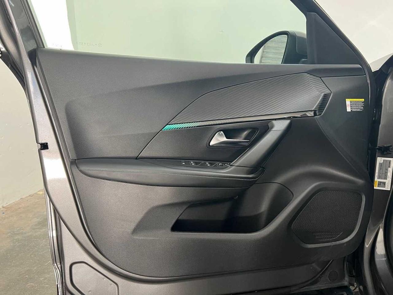 Peugeot Peugeot 2008 usata, con 5 porte