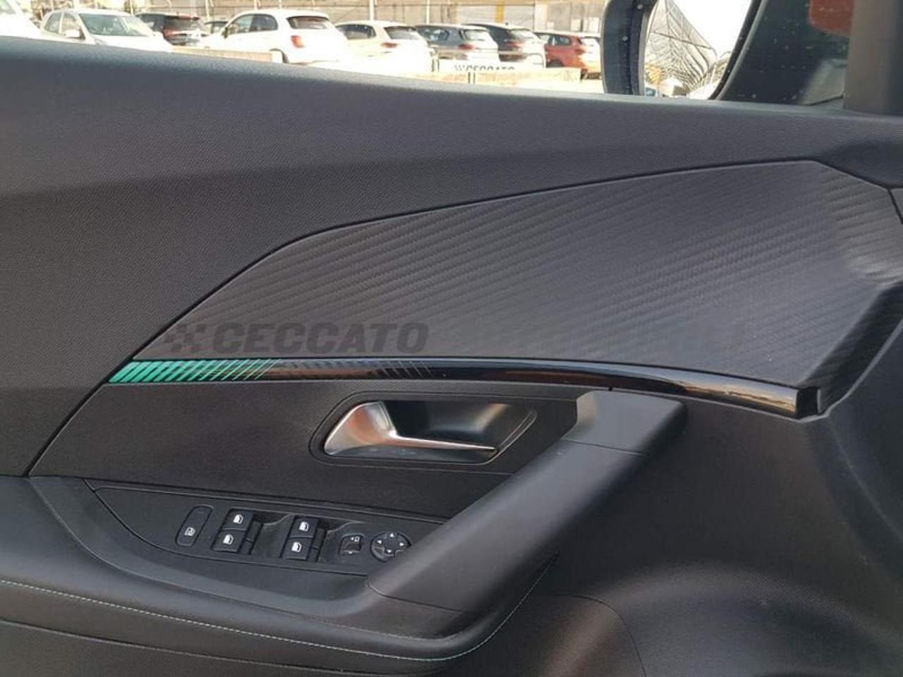Peugeot Peugeot 2008 usata, con cerchi in lega
