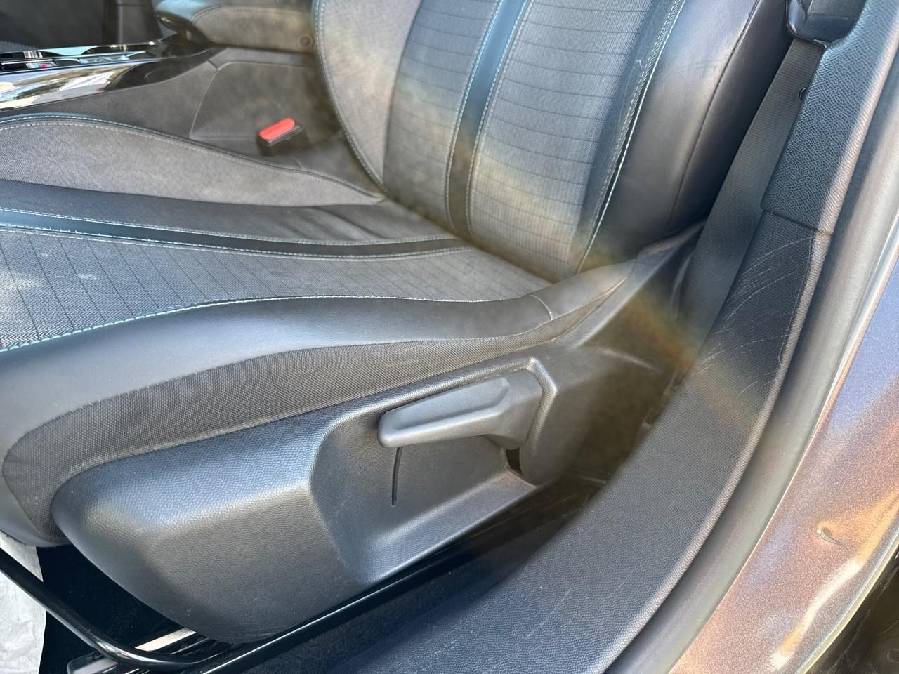 Peugeot Peugeot 2008 usata, con avviso superamento corsia 180 e 112