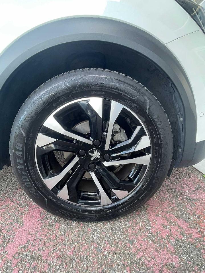 Peugeot Peugeot 2008 usata, con 4x Airbag (fontali + laterali)