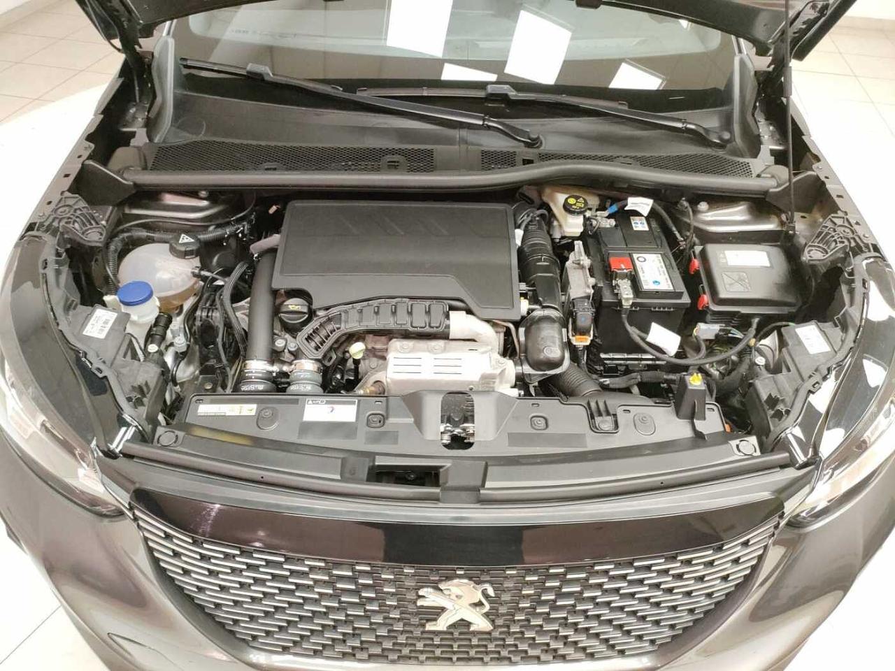 Peugeot Peugeot 2008 usata, con 3 cilindri