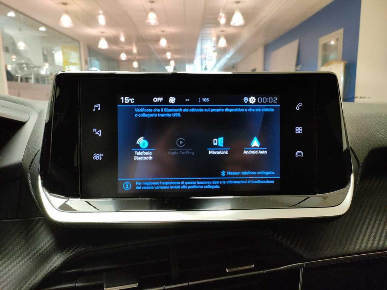 Peugeot Peugeot 2008 usata, con accensione automatica luci di emergenza in caso di forte decelerazione