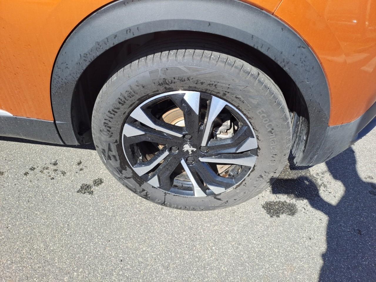 Peugeot Peugeot 2008 usata, con 4 freni a disco con 2 dischi ventilati