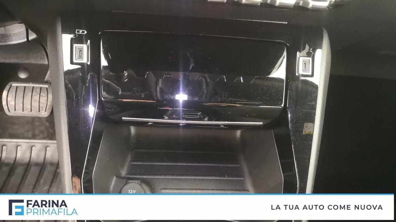 Peugeot Peugeot 2008 usata, con bracciolo porta oggetti