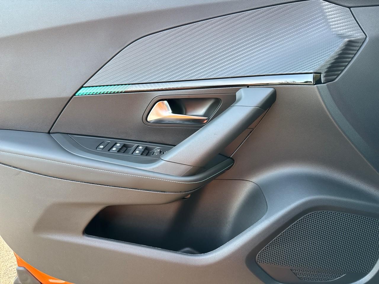 Peugeot Peugeot 2008 usata, con airbag anteriore conducente, airbag anteriore passeggero con interrutore di disattivazione