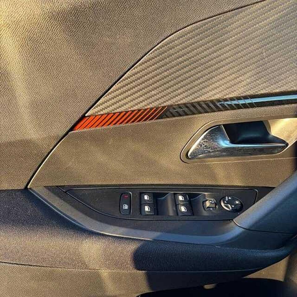 Peugeot Peugeot 2008 usata, con Isofix