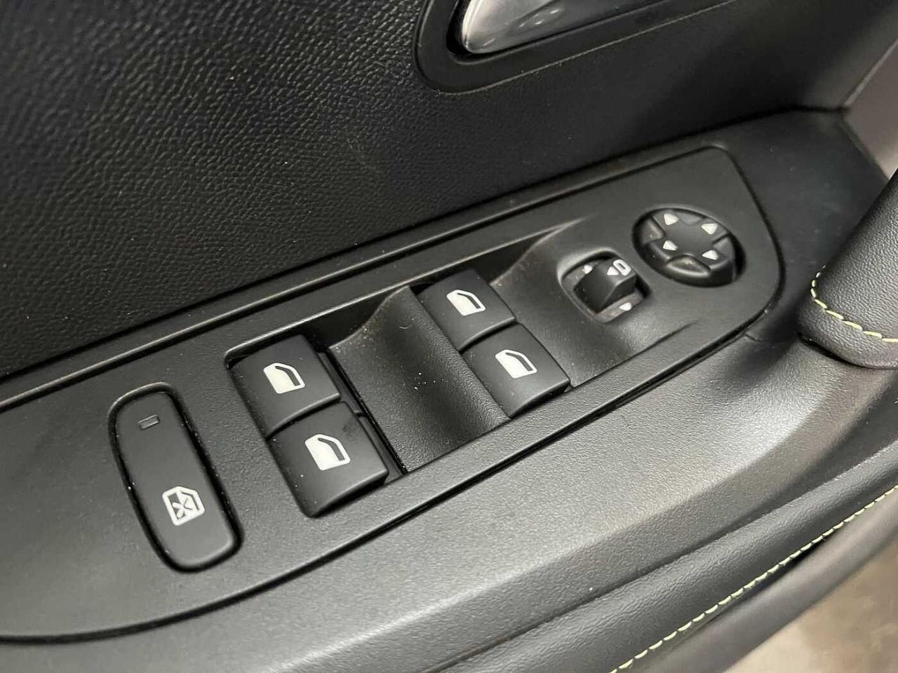 Peugeot Peugeot 2008 usata, con Isofix