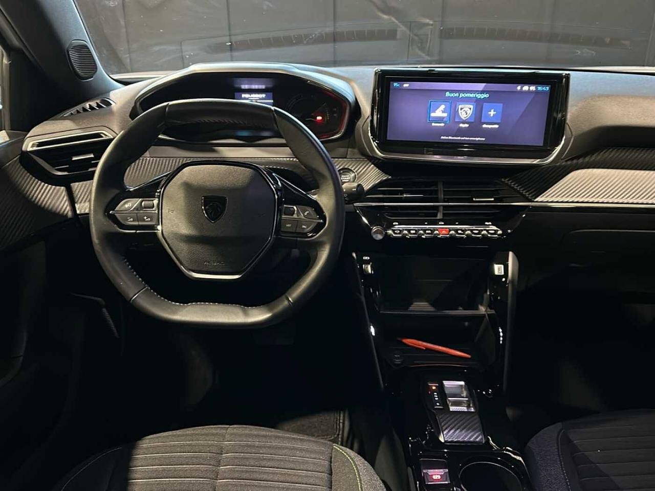 Peugeot Peugeot 2008 usata, con GPS