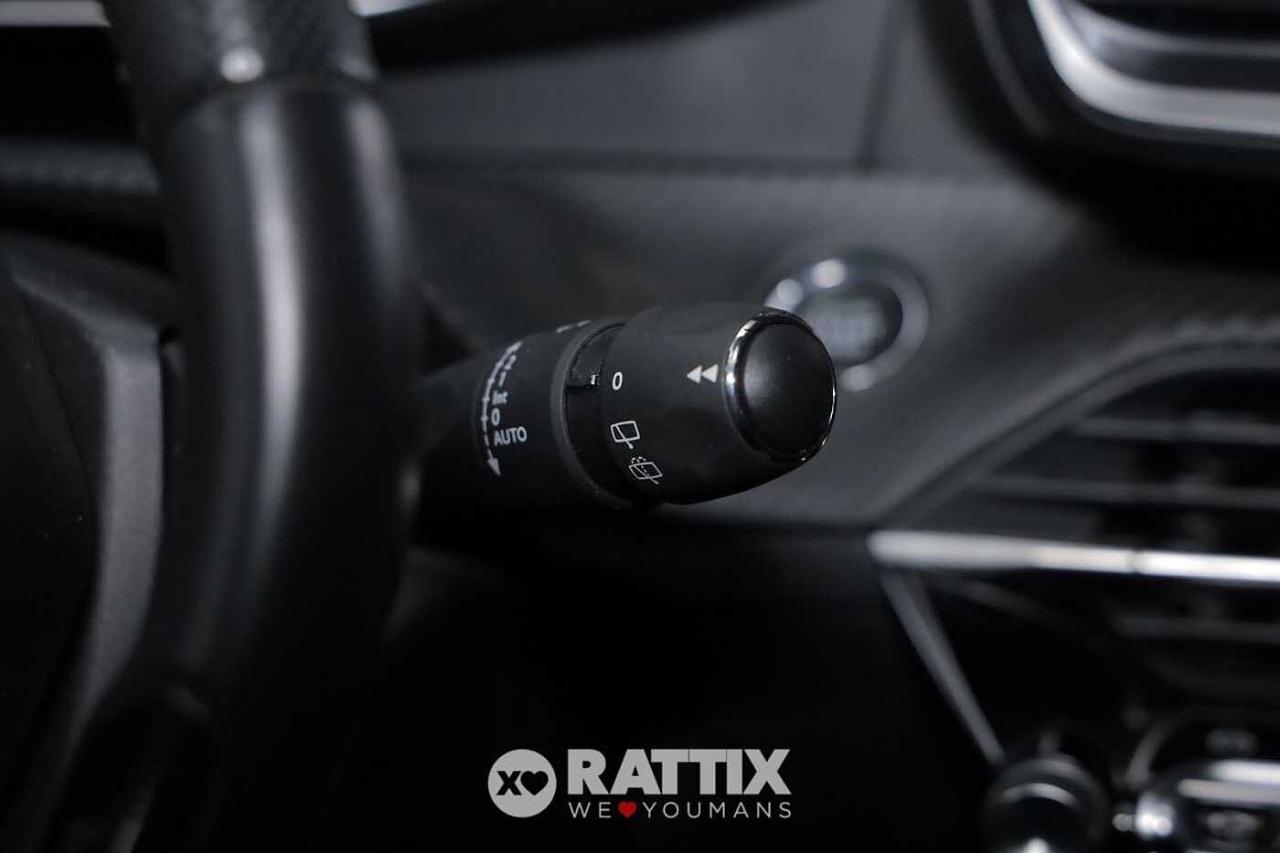 Peugeot Peugeot 2008 usata, con GPS