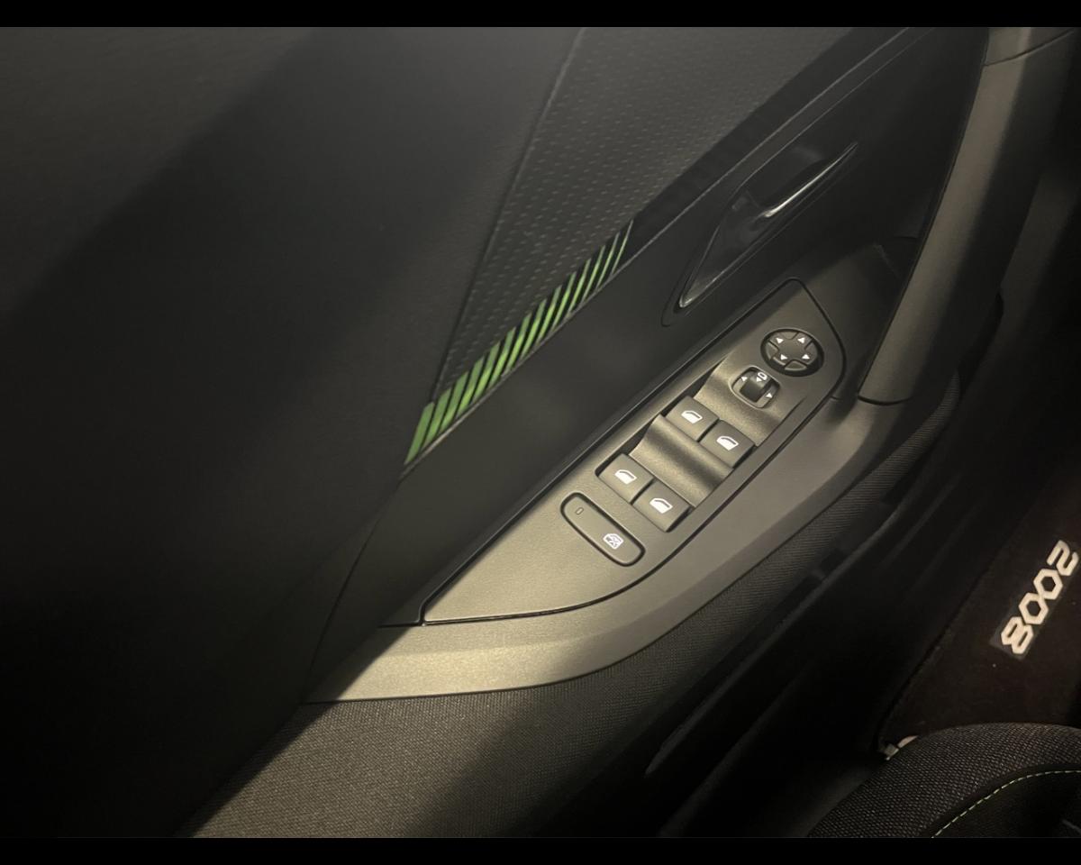 Peugeot Peugeot 2008 usata, con Caricabatterie di bordo da 7,4 kW