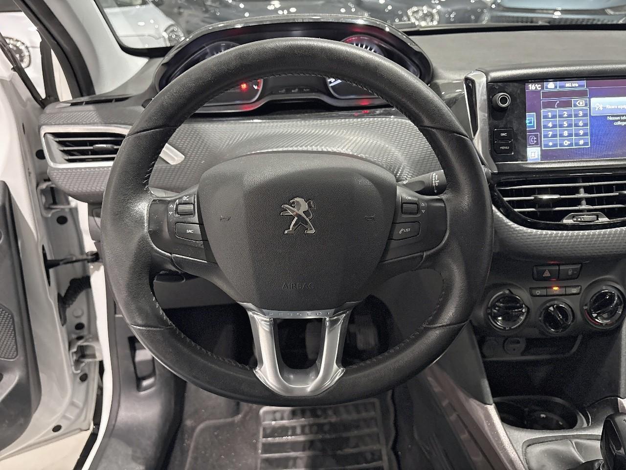 Peugeot Peugeot 2008 usata, con Caricabatterie di bordo da 7,4 kW