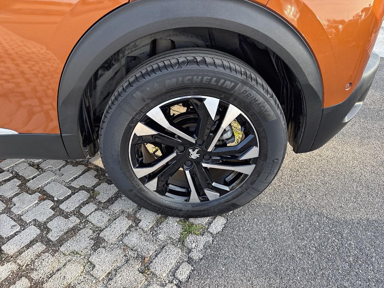 Peugeot Peugeot 2008 usata, con GPS