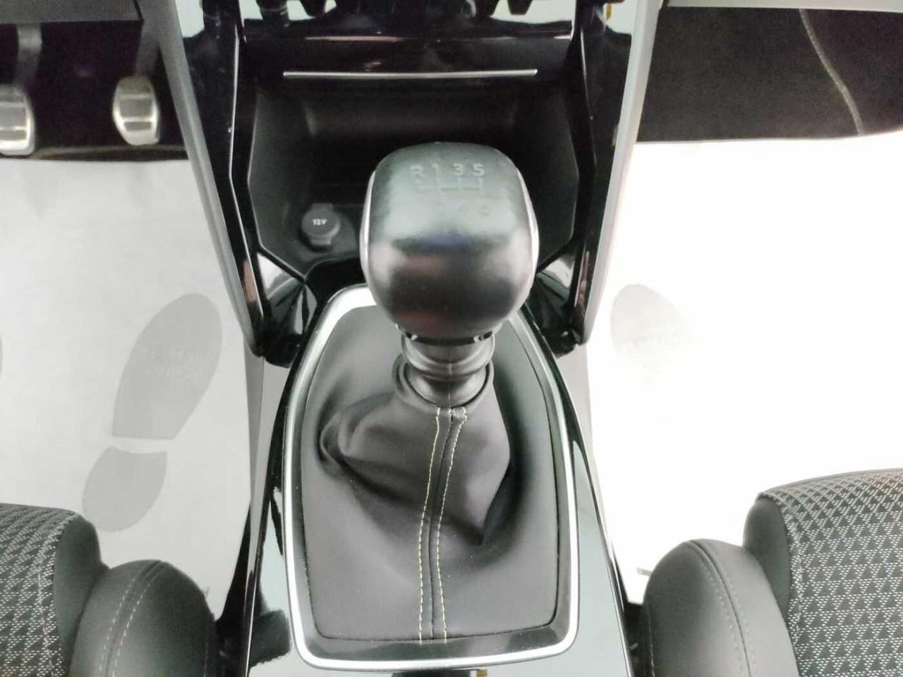 Peugeot Peugeot 2008 usata 13