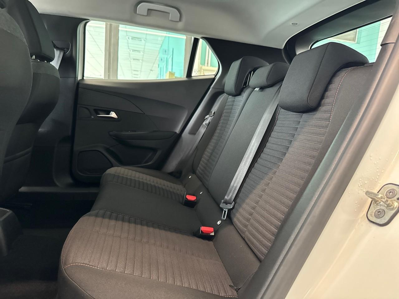 Peugeot 2008 - Foto 2