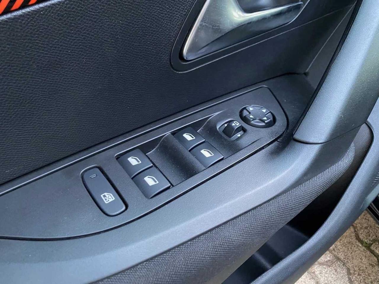 Peugeot Peugeot 2008 usata 1