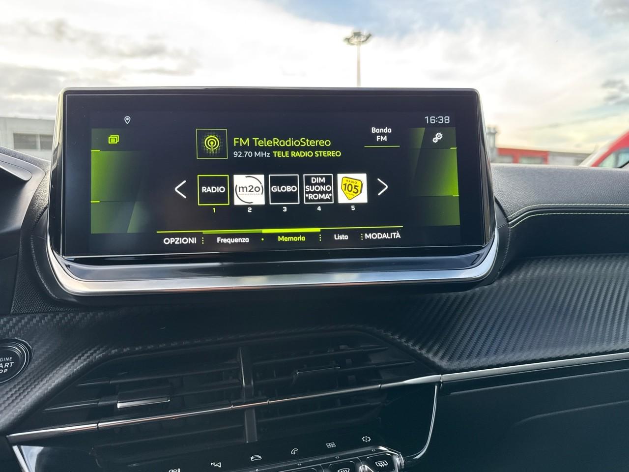 Peugeot Peugeot 2008 usata, con Sistema Keyless