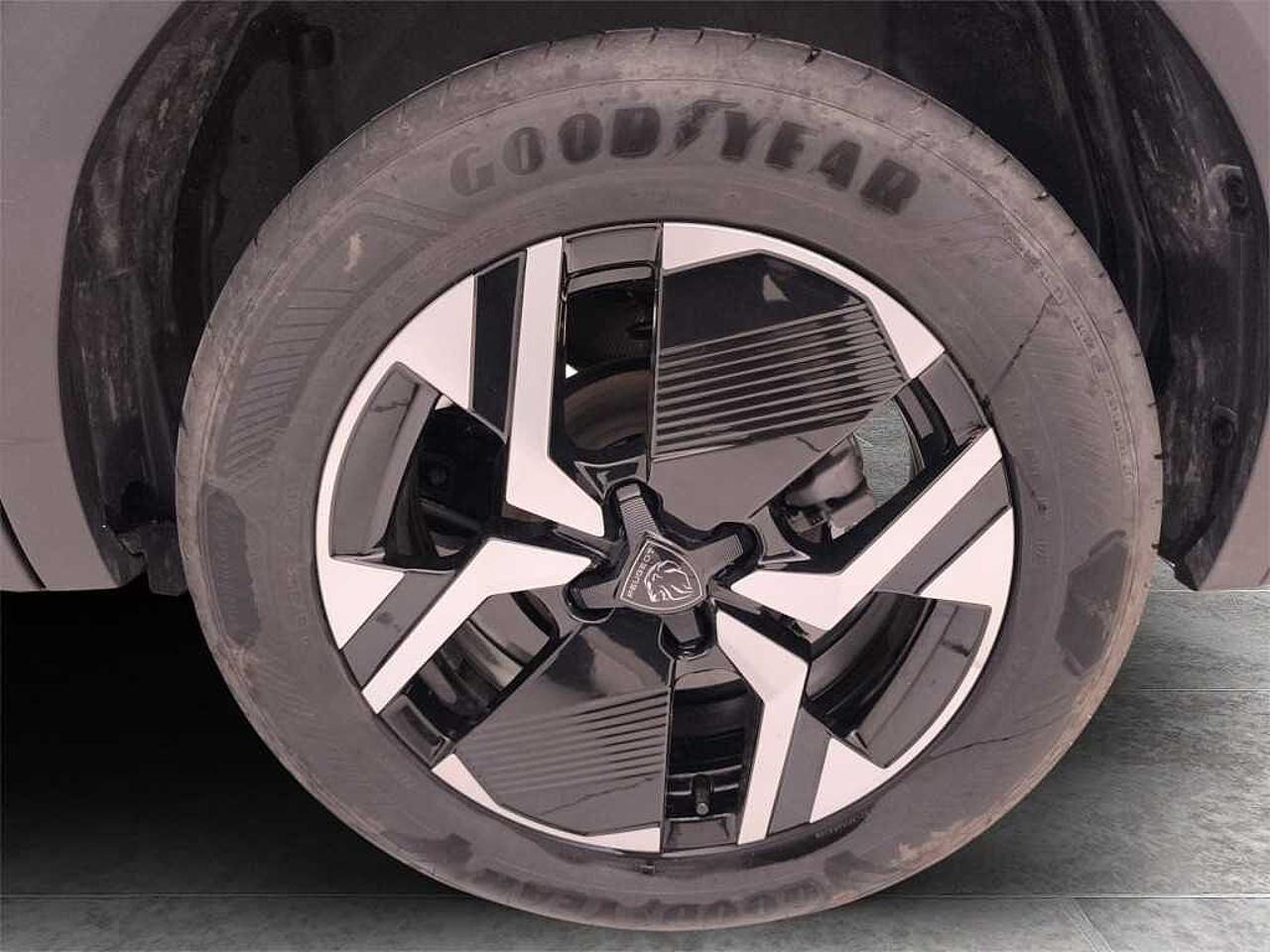 Peugeot Peugeot 2008 usata 13