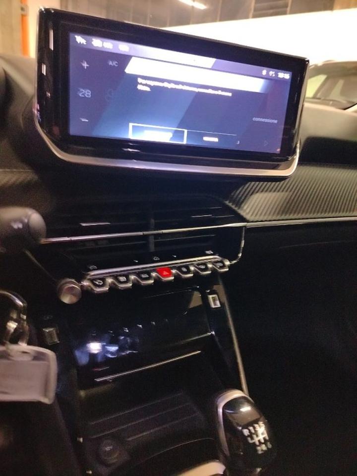 Peugeot Peugeot 2008 usata 14