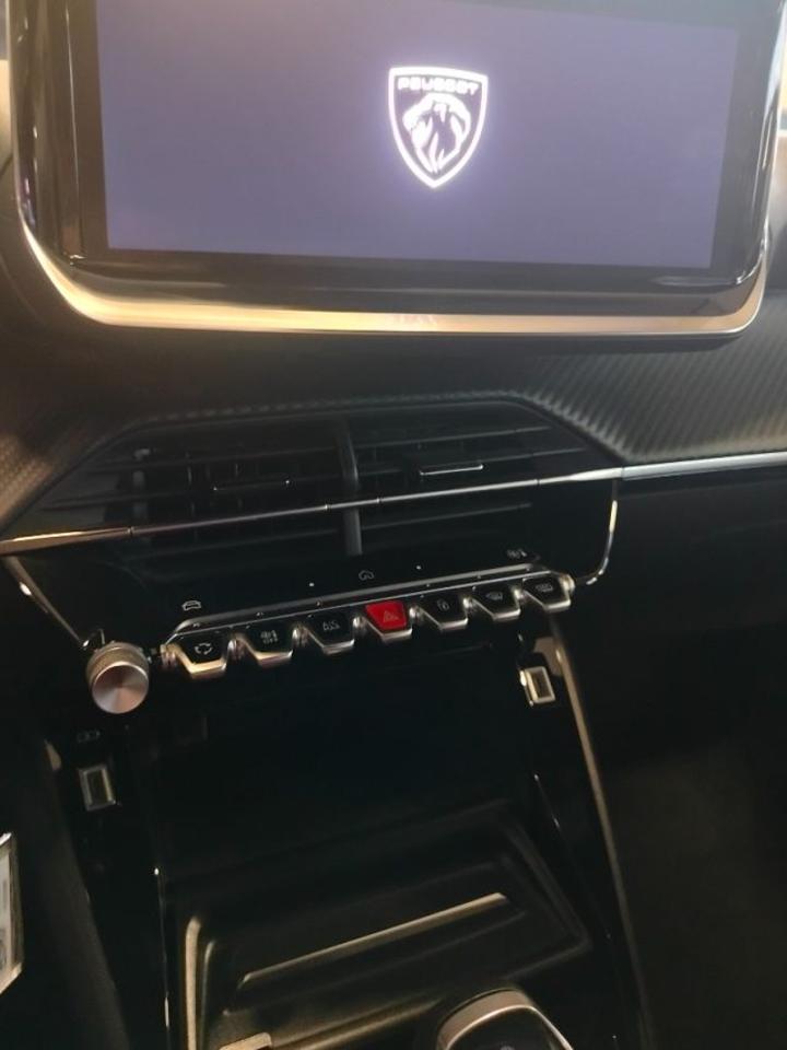 Peugeot Peugeot 2008 usata 9