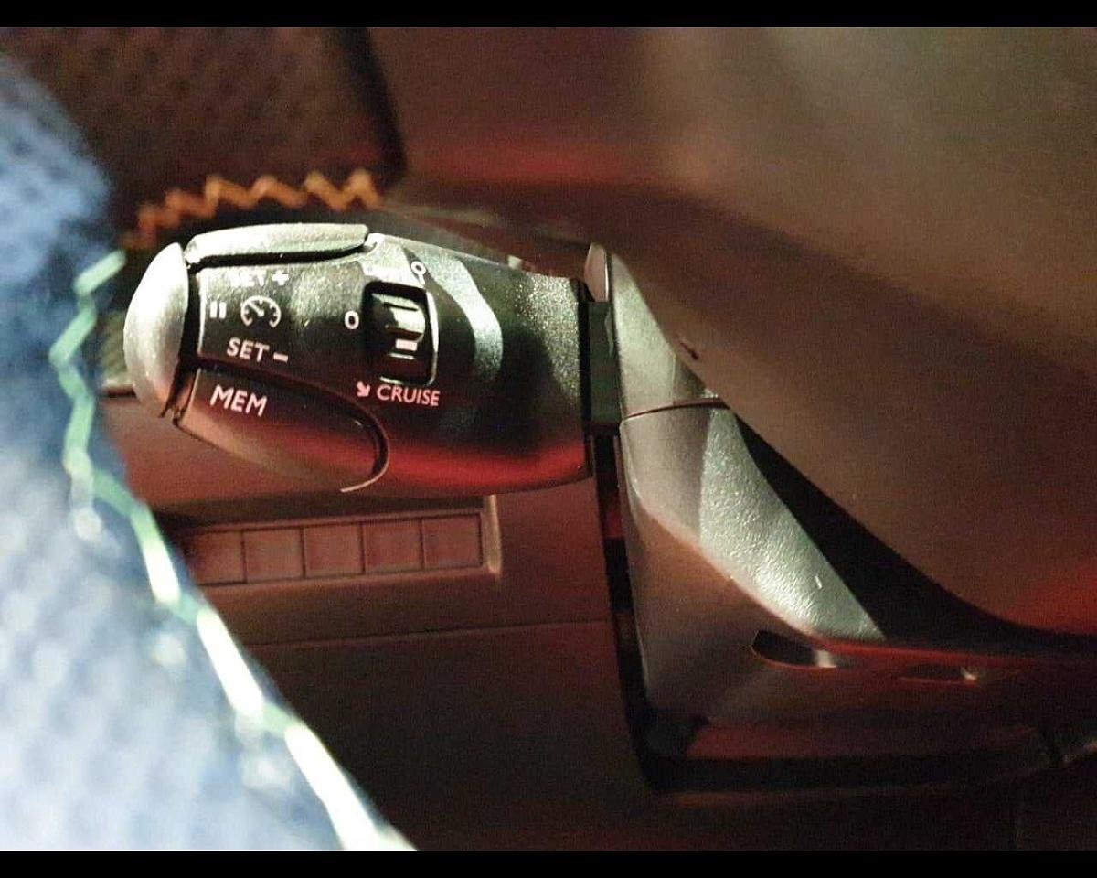 Peugeot Peugeot 2008 usata 8