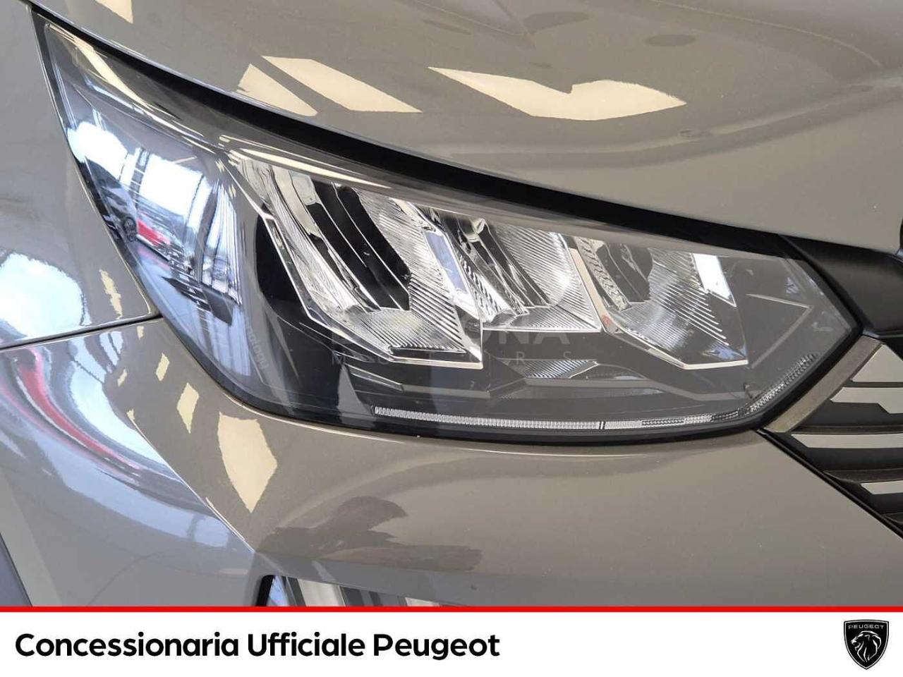 Peugeot Peugeot 2008 usata 13