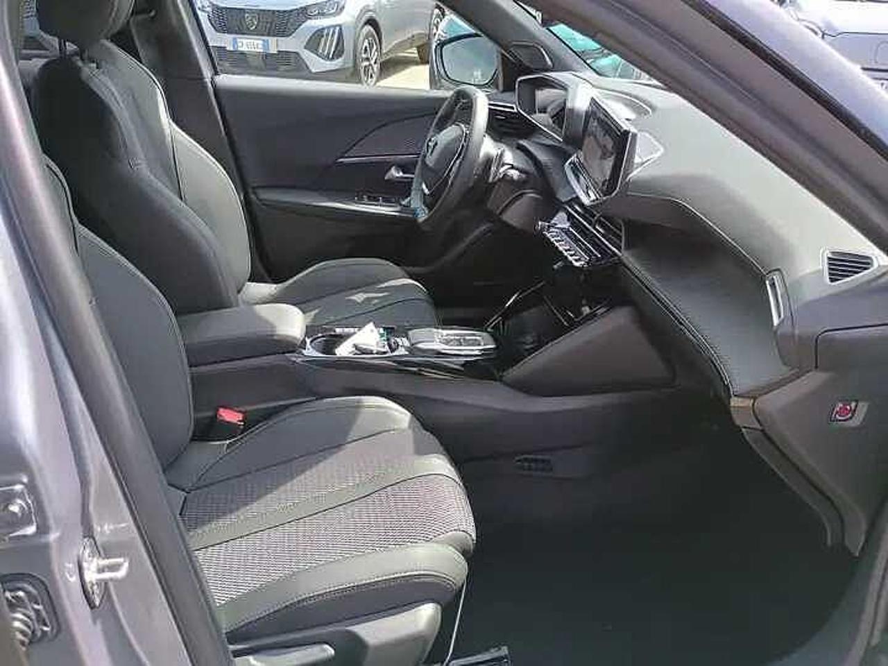 Peugeot Peugeot 2008 usata, con Climatizzatore